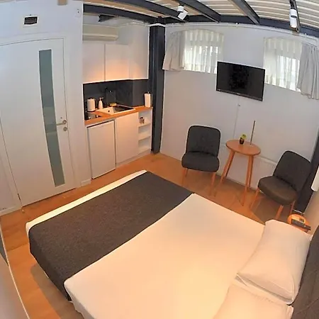 מלון דירות Taxim No18 Boutique